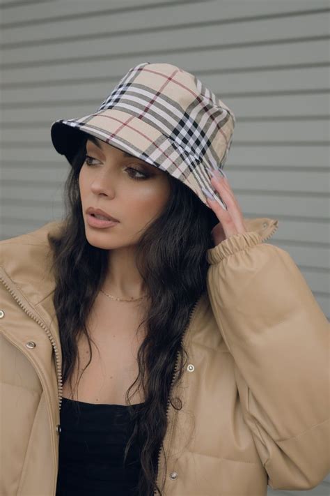 celebrities pictures with burberry bucket hats|Burberry bucket hat outfit.